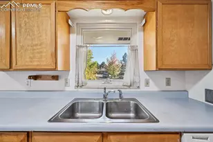 2977 S Oneida St, Denver, CO 80224 - Photo 20