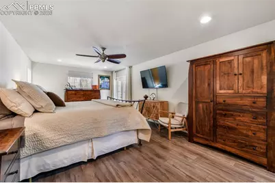 6020 Castlewood Lane, Colorado Springs, CO 80918 - Photo 14