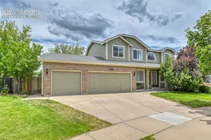6619 Dream Weaver Dr, Colorado Springs, CO 80923 - Photo 2