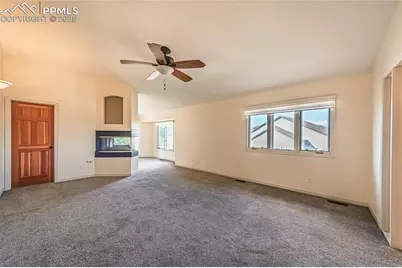 2540 Brogans Bluff Drive, Colorado Springs, CO 80919 - Photo 28