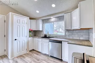 5414 Alteza Dr, Colorado Springs, CO 80917 - Photo 12