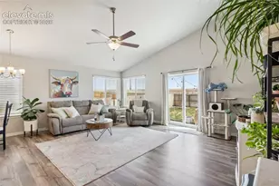 10729 Horton Dr, Colorado Springs, CO 80925 - Photo 12