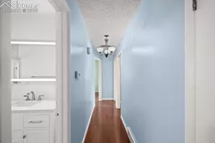 19 Cornell Cir, Pueblo, CO 81005 - Photo 6