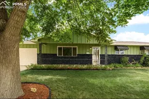 19 Cornell Cir, Pueblo, CO 81005 - Photo 2