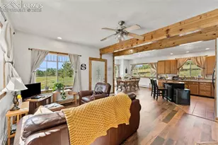 69 Crescent Dr, Florissant, CO 80816 - Photo 4