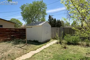 920 Central Ct, Pueblo, CO 81003 - Photo 18