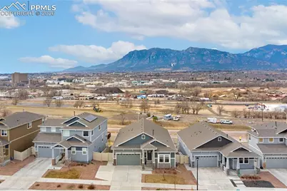 1648 Grand Overlook Street, Colorado Springs, CO 80910 - Photo 6