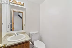 4822 Live Oak Dr, Colorado Springs, CO 80916 - Photo 20