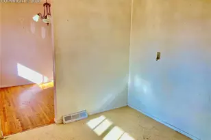 2106 Collier Ave, Colorado Springs, CO 80909 - Photo 12