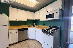6416 Village Ln, Colorado Springs, CO 80918 - Photo 10