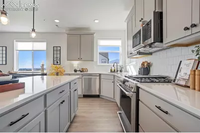 897 Beckton Heights, Colorado Springs, CO 80907 - Photo 22