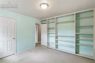 185 Mikado Dr, Colorado Springs, CO 80919 - Photo 38