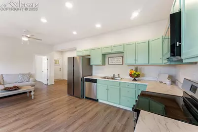 526 W 9th Street, Pueblo, CO 81003 - Photo 12