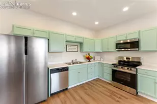 526 W 9th St, Pueblo, CO 81003 - Photo 10