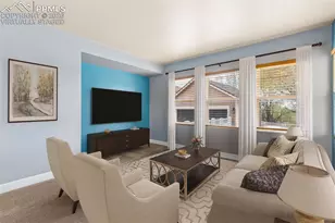 2217 St Claire Dr, Colorado Springs, CO 80910 - Photo 4