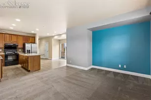 2217 St Claire Dr, Colorado Springs, CO 80910 - Photo 16