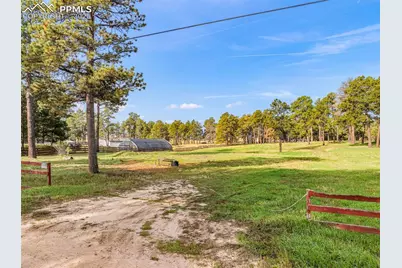13390 Meadow Glen Lane, Colorado Springs, CO 80908 - Photo 6
