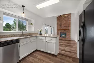 3955 Dolphin Cir, Colorado Springs, CO 80918 - Photo 14