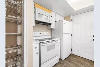 1150 Cree Drive, Colorado Springs, CO 80915 - Photo 10