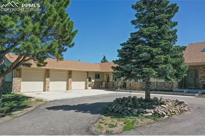 390 E Stirrup Trail, Monument, CO 80132 - Photo 2