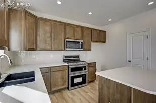 11065 Coastal Hls Ln, Colorado Springs, CO 80831 - Photo 6