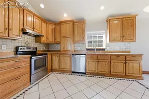 537 W Dale St, Colorado Springs, CO 80905 - Photo 12