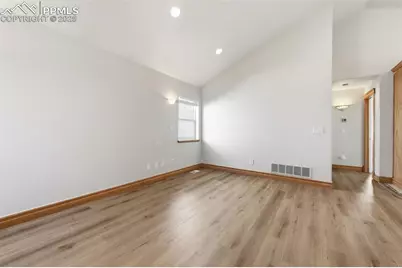 537 W Dale Street, Colorado Springs, CO 80905 - Photo 10