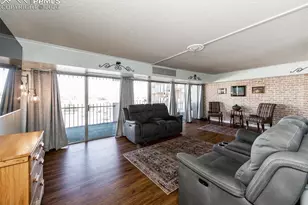 411 Lakewood Circle, Colorado Springs, CO 80910 - Photo 2