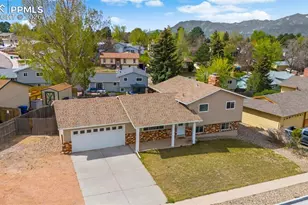 3005 Vickers Dr, Colorado Springs, CO 80918 - Photo 2
