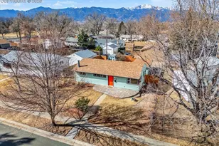 2518 Meadowlark Ln, Colorado Springs, CO 80909 - Photo 2