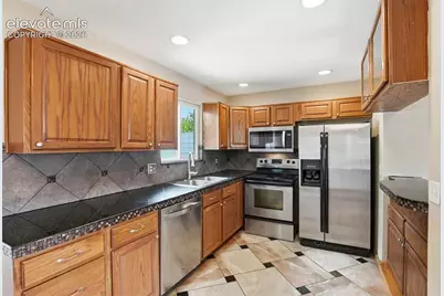 4022 Colony Hills Circle, Colorado Springs, CO 80916 - Photo 8