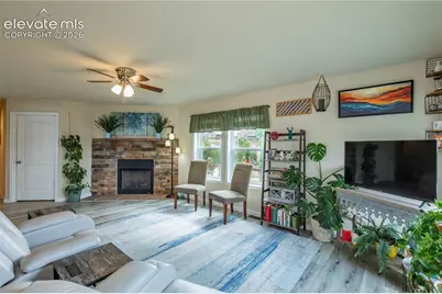 4397 Kingfisher Point, Colorado Springs, CO 80922 - Photo 8