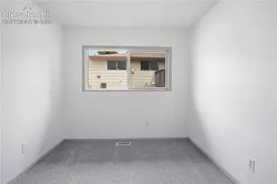 22 Stovel Cir, Colorado Springs, CO 80916 - Photo 20