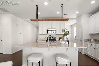9740 Aberdale Court, Peyton, CO 80831 - Photo 8