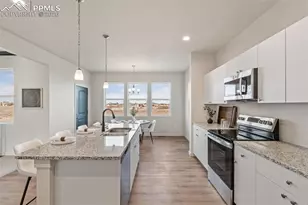 1438 N Moonbeam Dr, Pueblo, CO 81007 - Photo 16