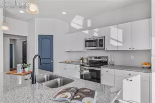 1438 N Moonbeam Dr, Pueblo, CO 81007 - Photo 14