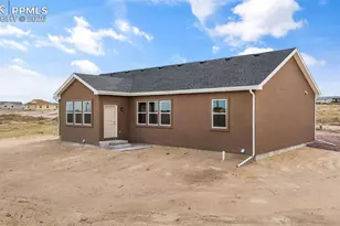 1438 N Moonbeam Dr, Pueblo, CO 81007 - Photo 42