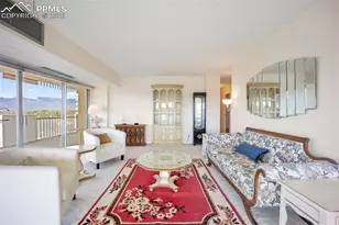 411 Lakewood Circle, Colorado Springs, CO 80910 - Photo 10