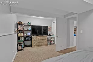 1512 Rushmore Dr, Colorado Springs, CO 80910 - Photo 36