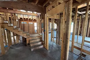 119 E Fontanero St, Colorado Springs, CO 80907 - Photo 8