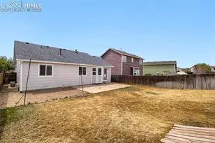 4019 Roan Dr, Colorado Springs, CO 80922 - Photo 32