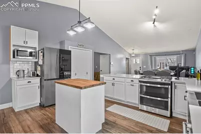 8115 Tulip Tree Court, Colorado Springs, CO 80920 - Photo 10