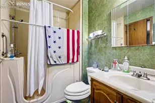 3850 Rosemere St, Colorado Springs, CO 80906 - Photo 14