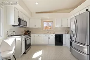 1222 Glen Haven Point, Colorado Springs, CO 80907 - Photo 12