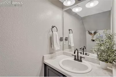 6031 Grand Mesa Drive, Colorado Springs, CO 80923 - Photo 16