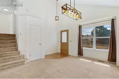 7140 Allens Park Drive, Colorado Springs, CO 80922 - Photo 6