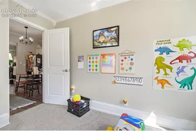 2427 W Platte Avenue, Colorado Springs, CO 80904 - Photo 12