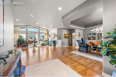 1745 Coyote Point Drive, Colorado Springs, CO 80904 - Photo 6