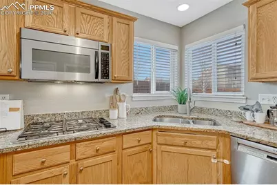 5540 Prairie Schooner Drive, Colorado Springs, CO 80923 - Photo 10