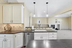 660 Pony Ln, Colorado Springs, CO 80904 - Photo 22